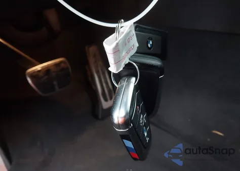 2021 BMW 330I xDrive из США, поврежденный, VIN 3MW5R7J07M8B73106